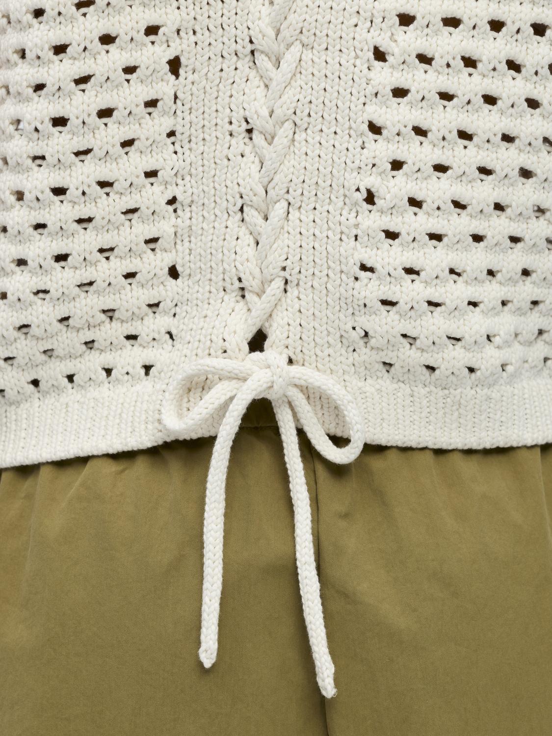 model_shot-detail