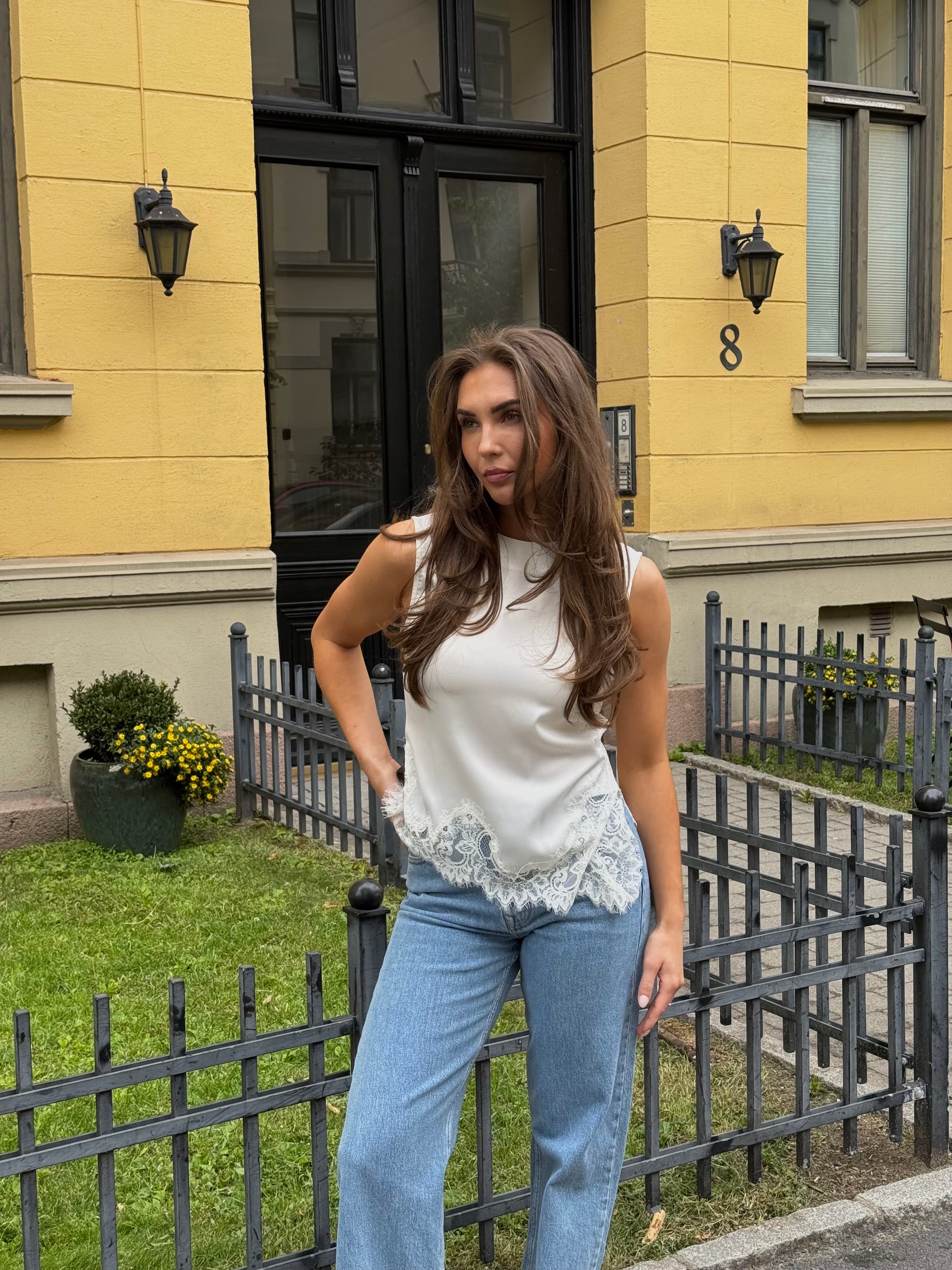 YASPELLA Top - Pristine