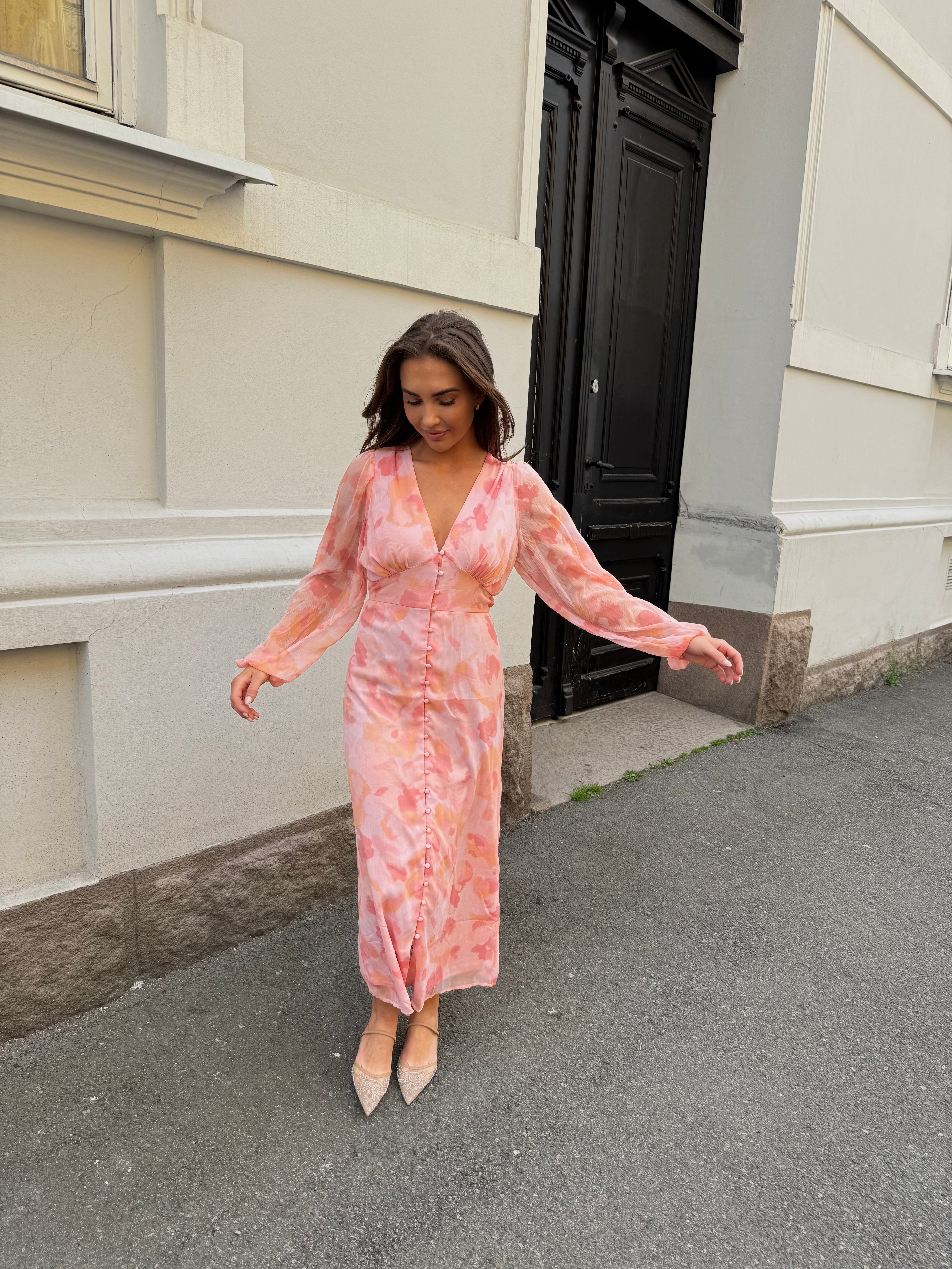 VIKELIA Long Dress - Cherry Blossom