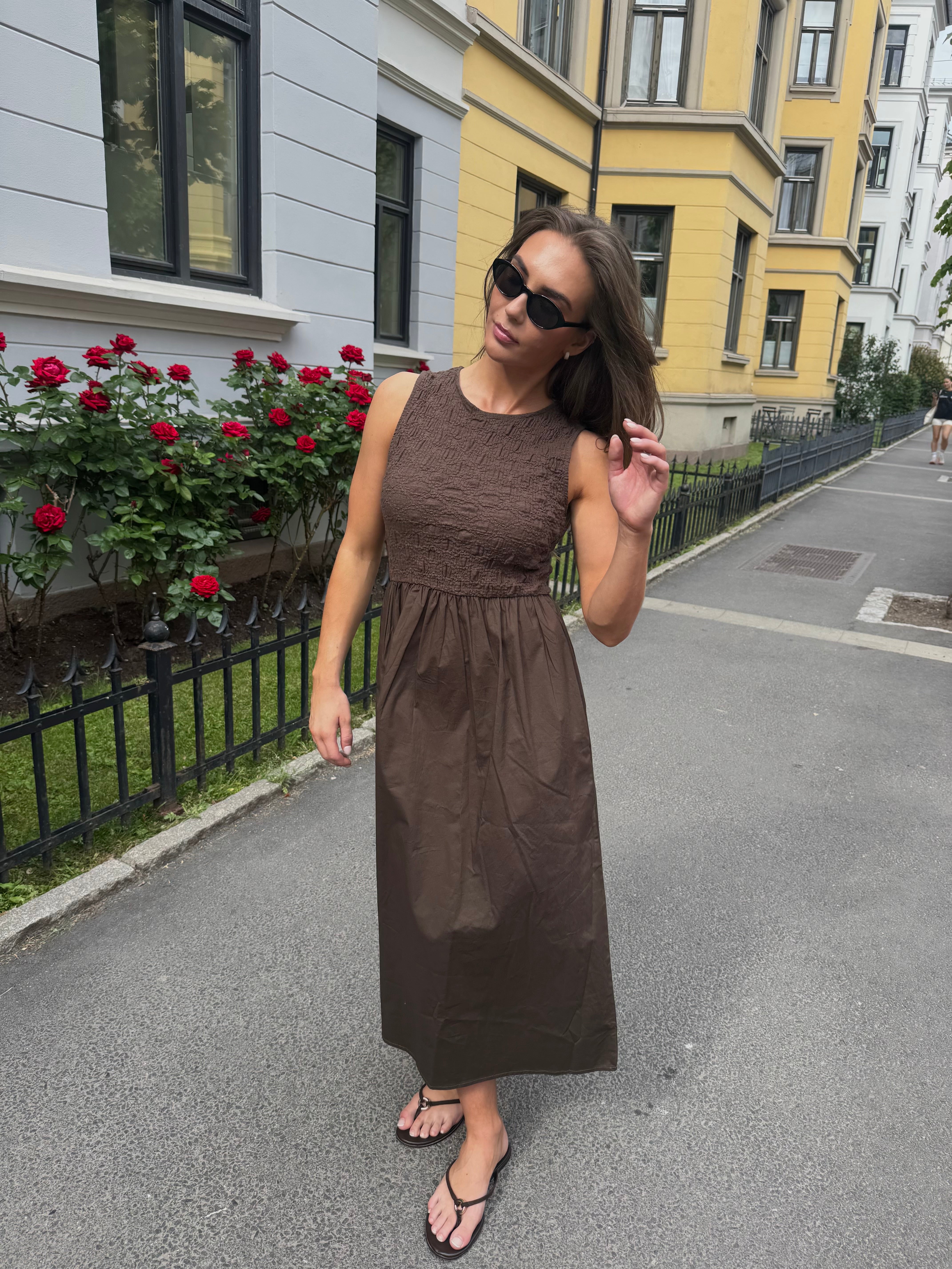 VICARLA Midi Dress - Slate Black