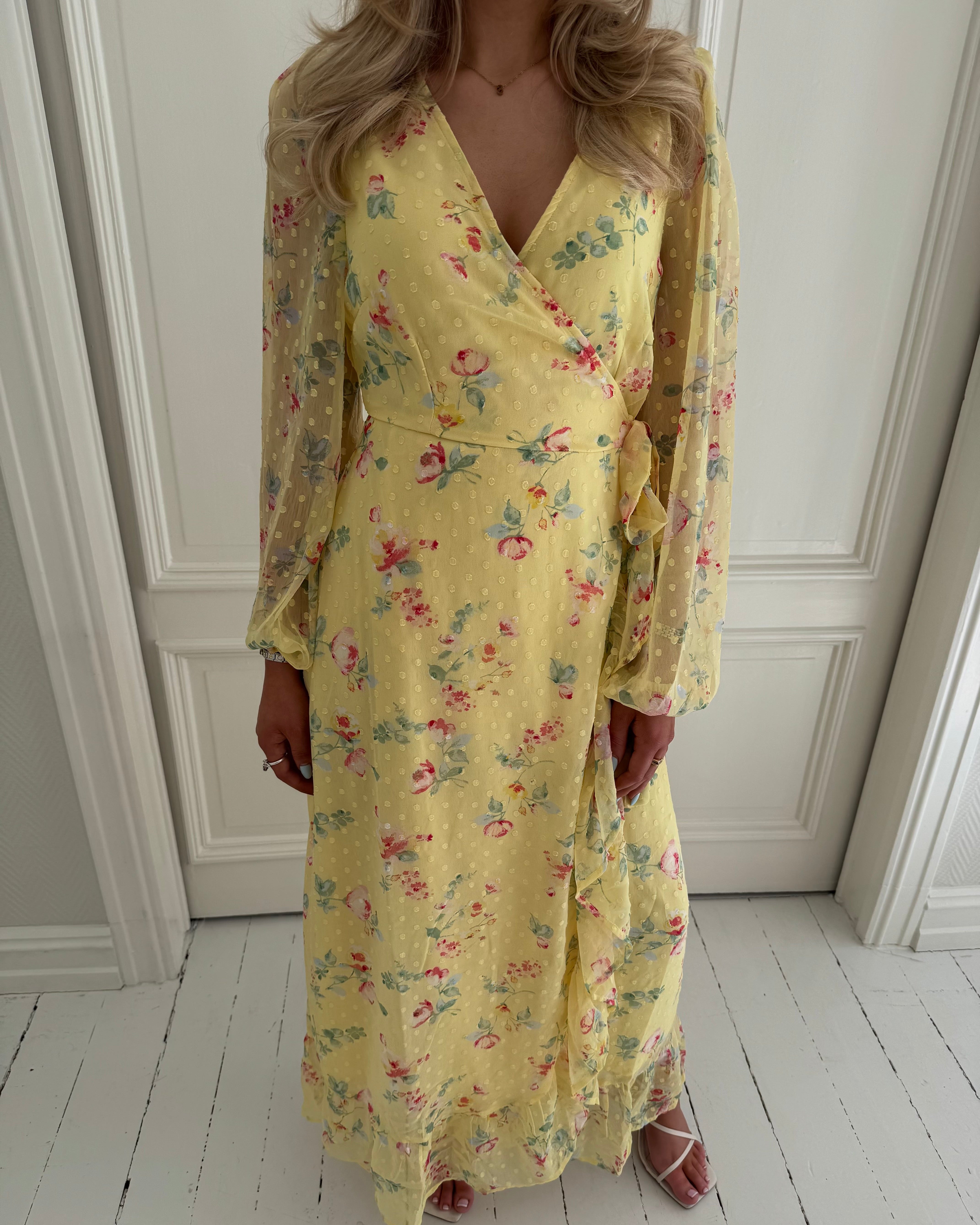 VIEDEE Long Dress - Pastel Yellow