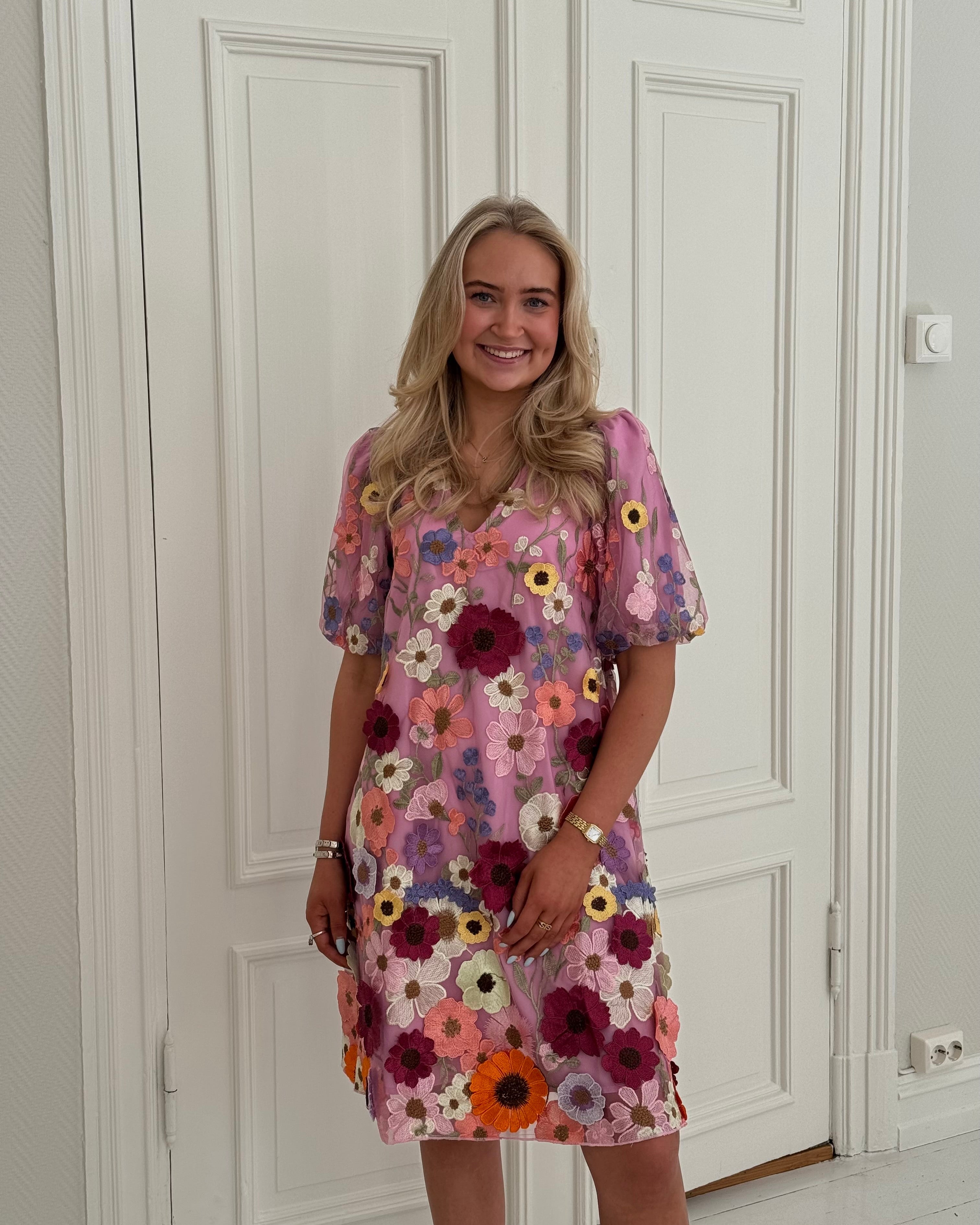 YASFLOWERING Midi Dress - Pink Lavender