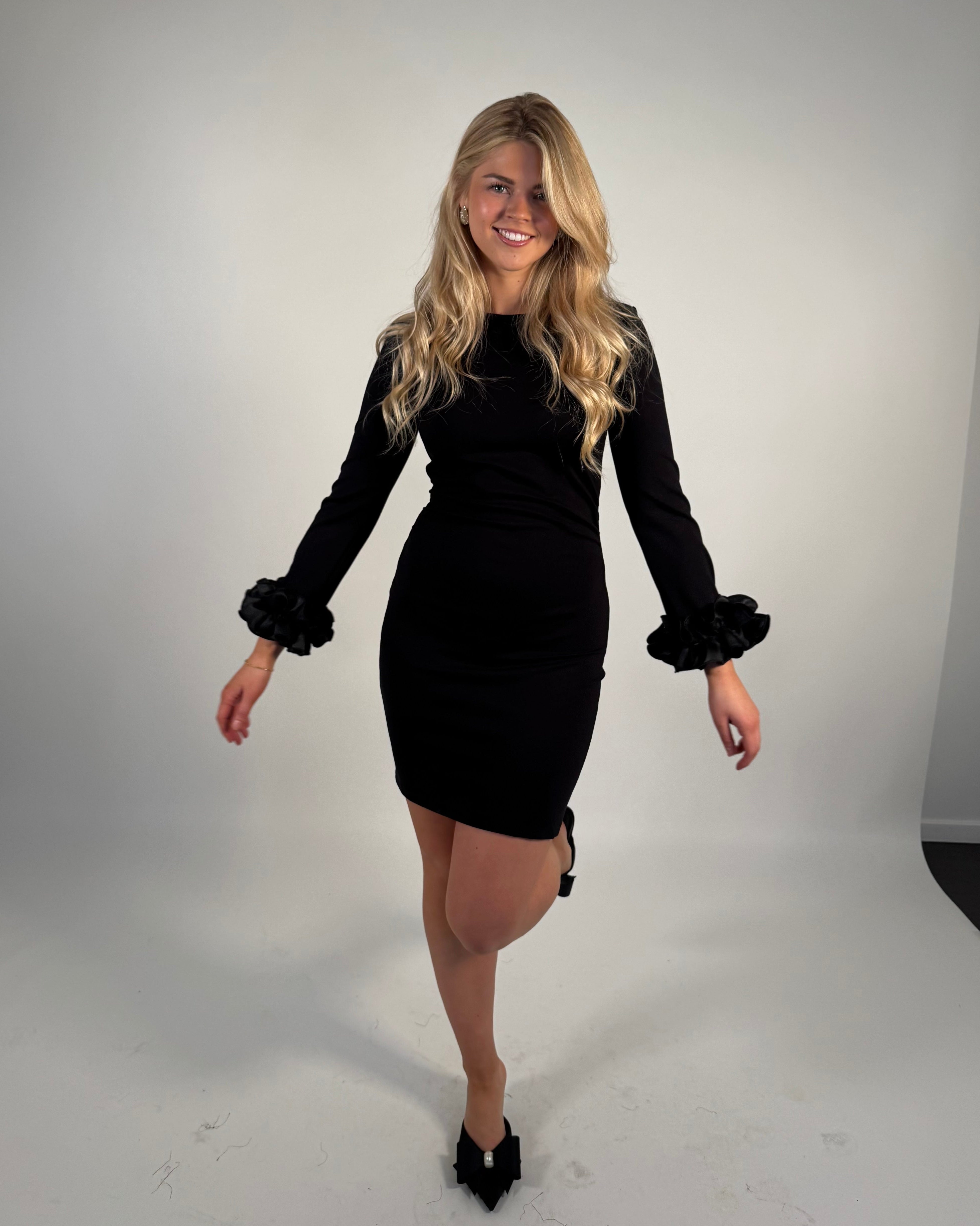 VILISSE Short Dress - Black Beauty