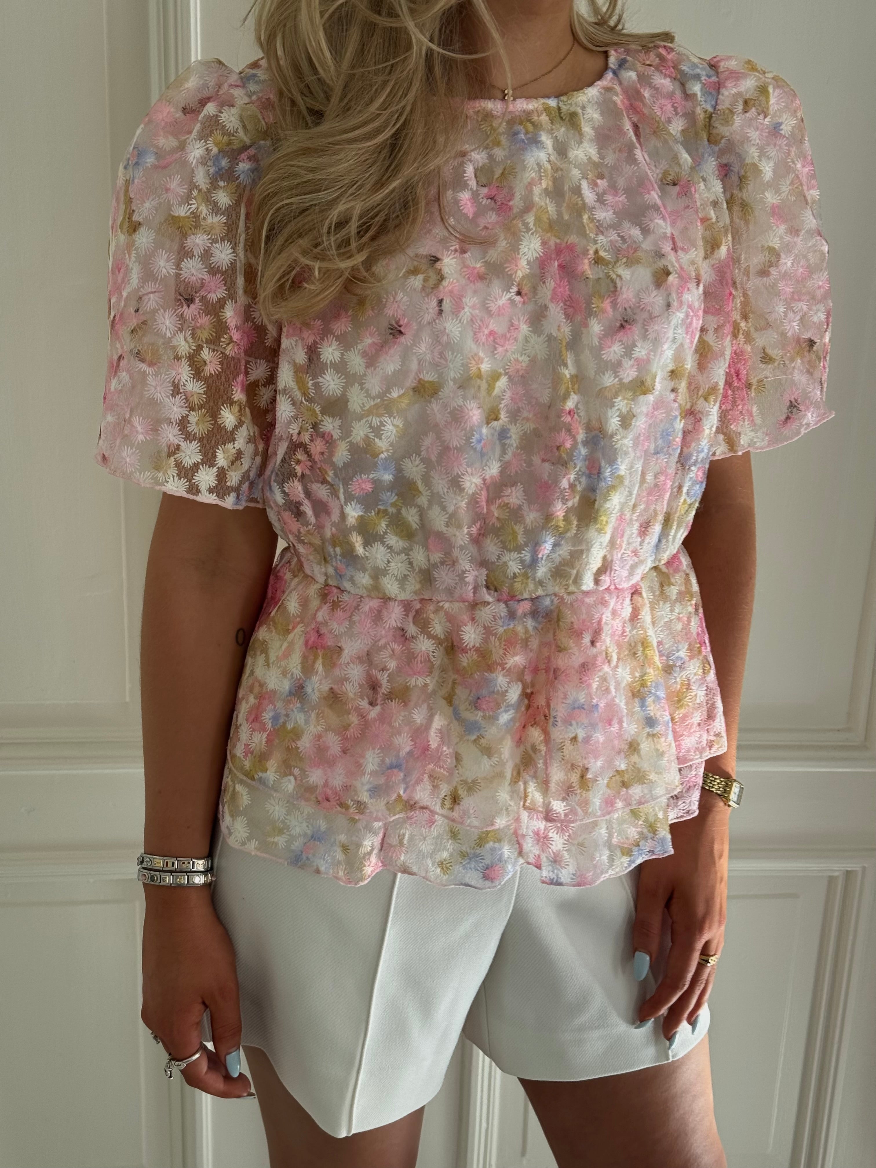 YASLEANNA Top - Pristine