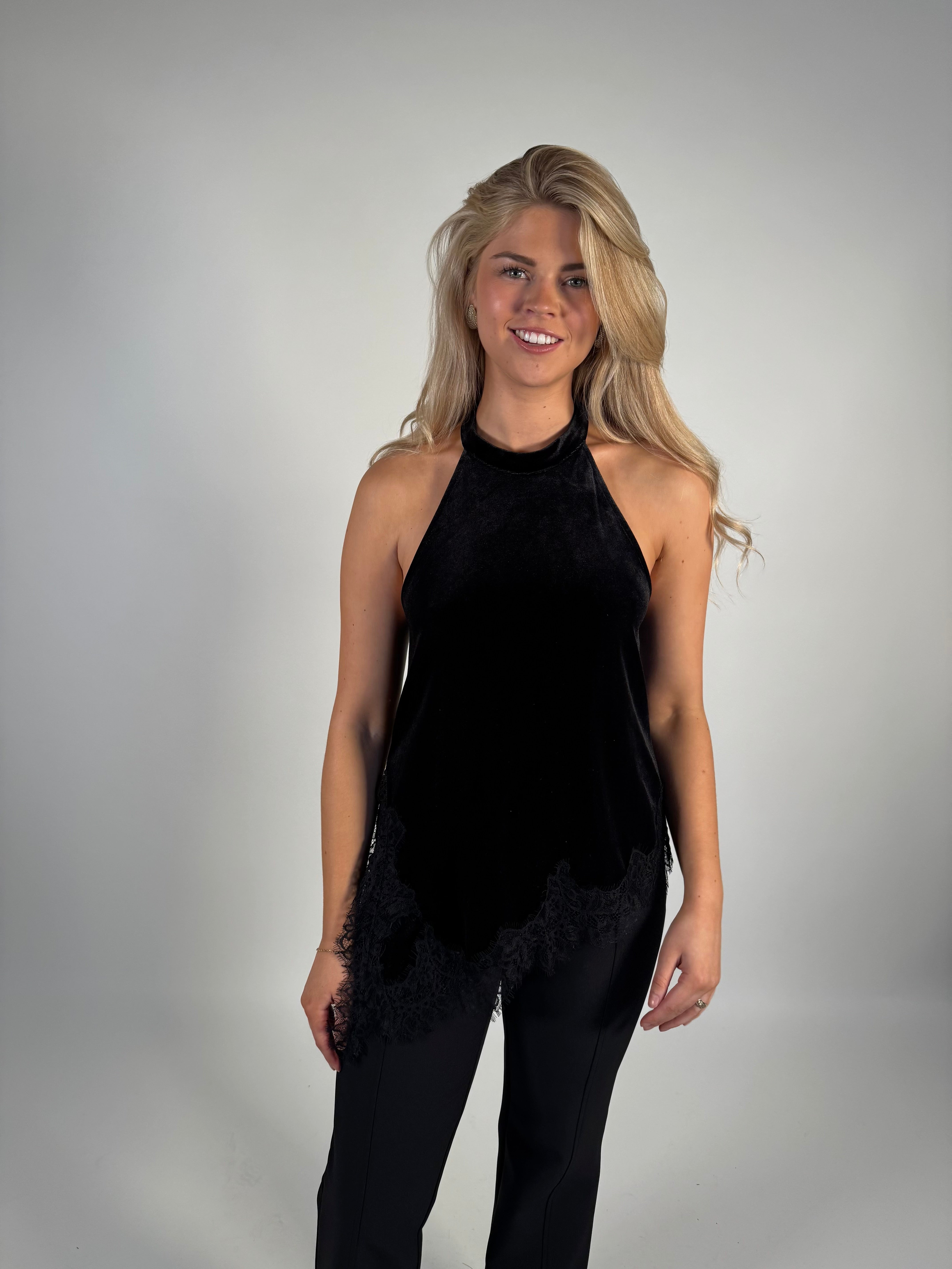 VIALINDRA Top - Black Beauty
