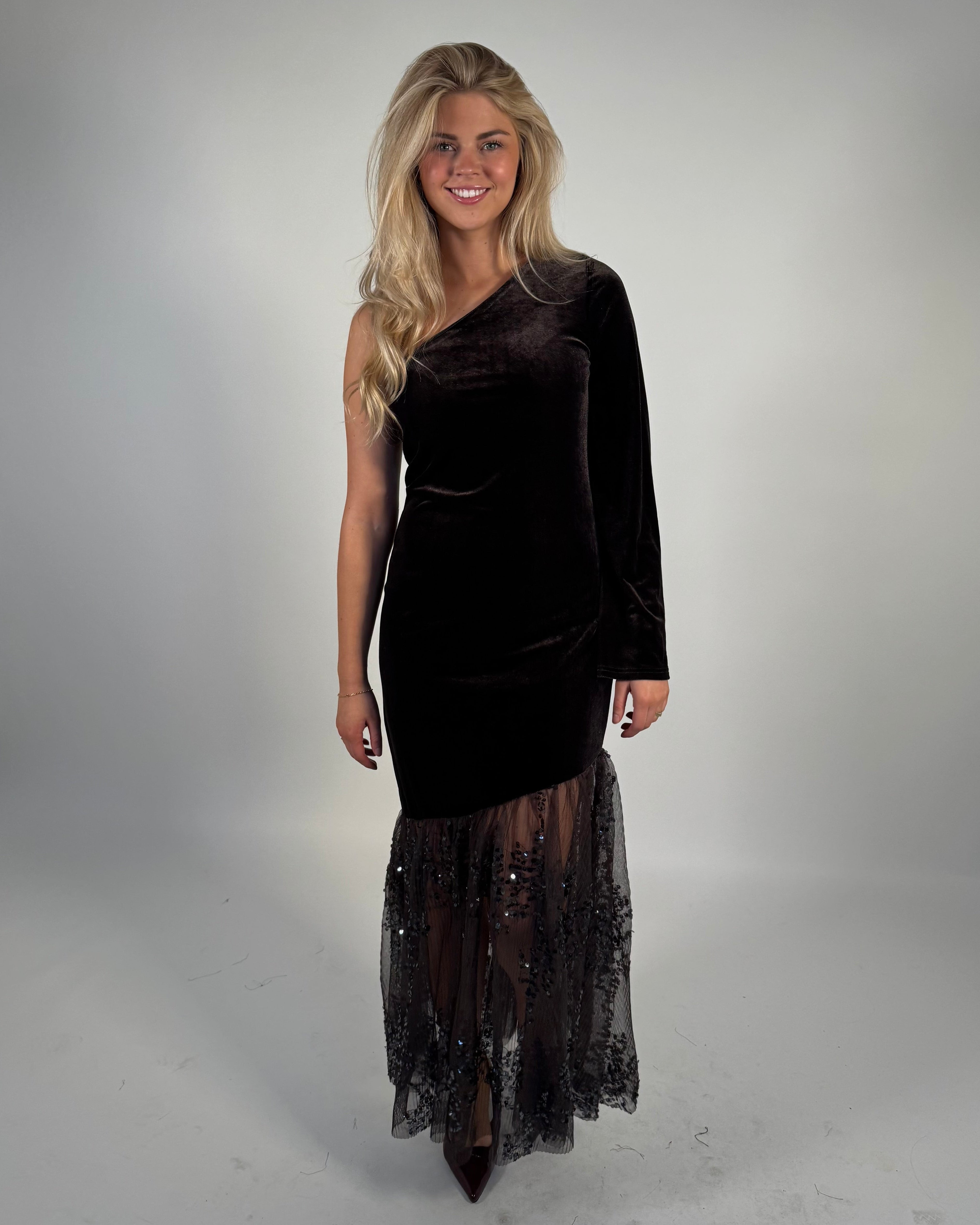 YASTERA Long Dress - Black