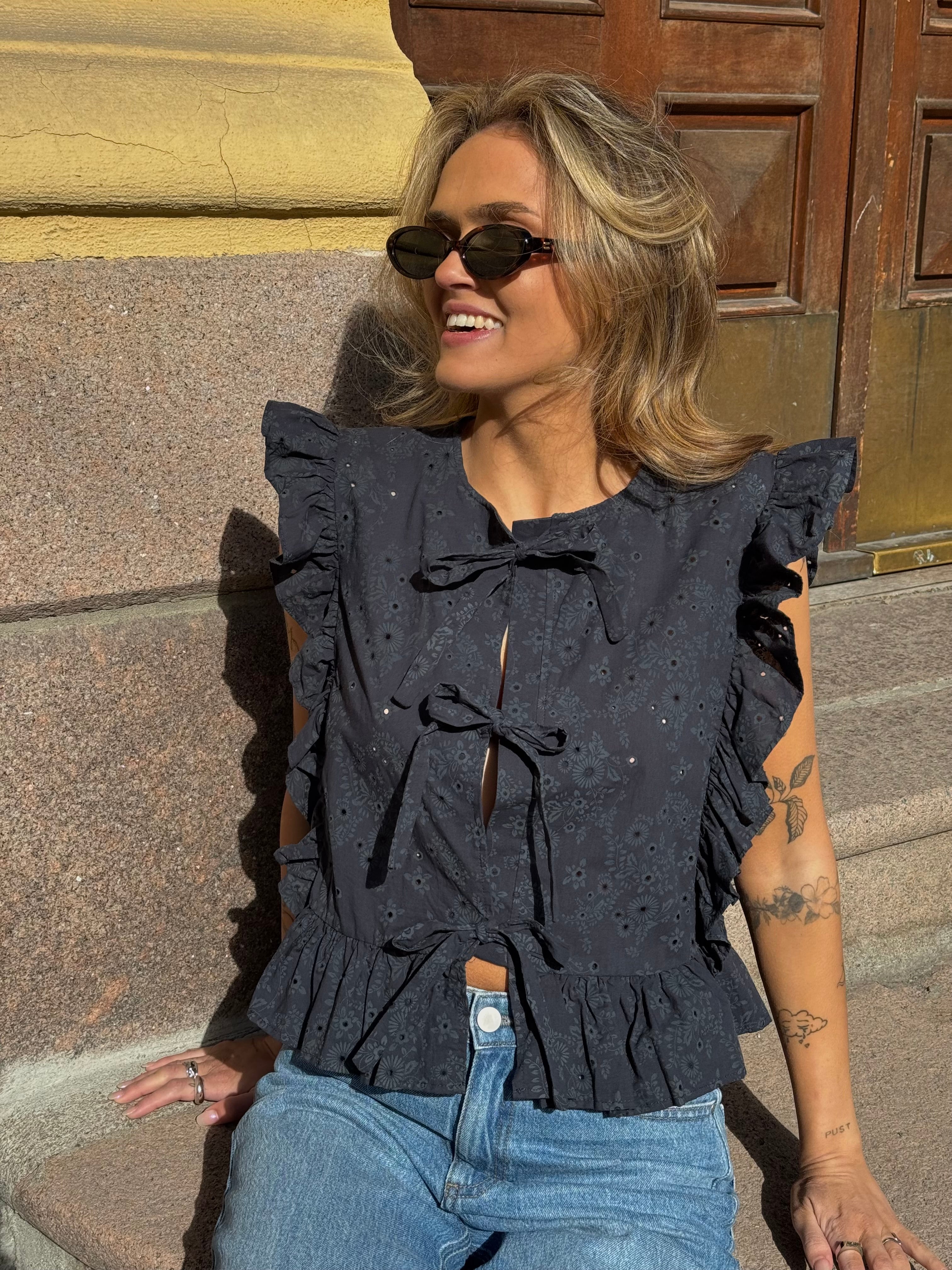 OBJCILIE Top - Sky Captain