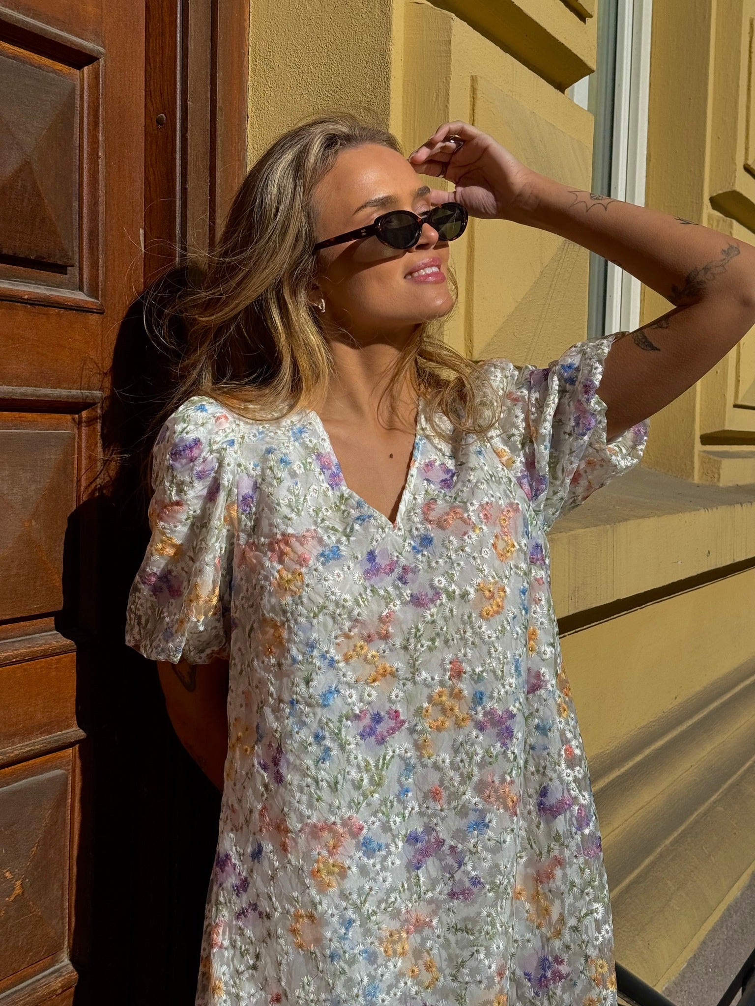 YASLEANNA Midi Dress - Star White