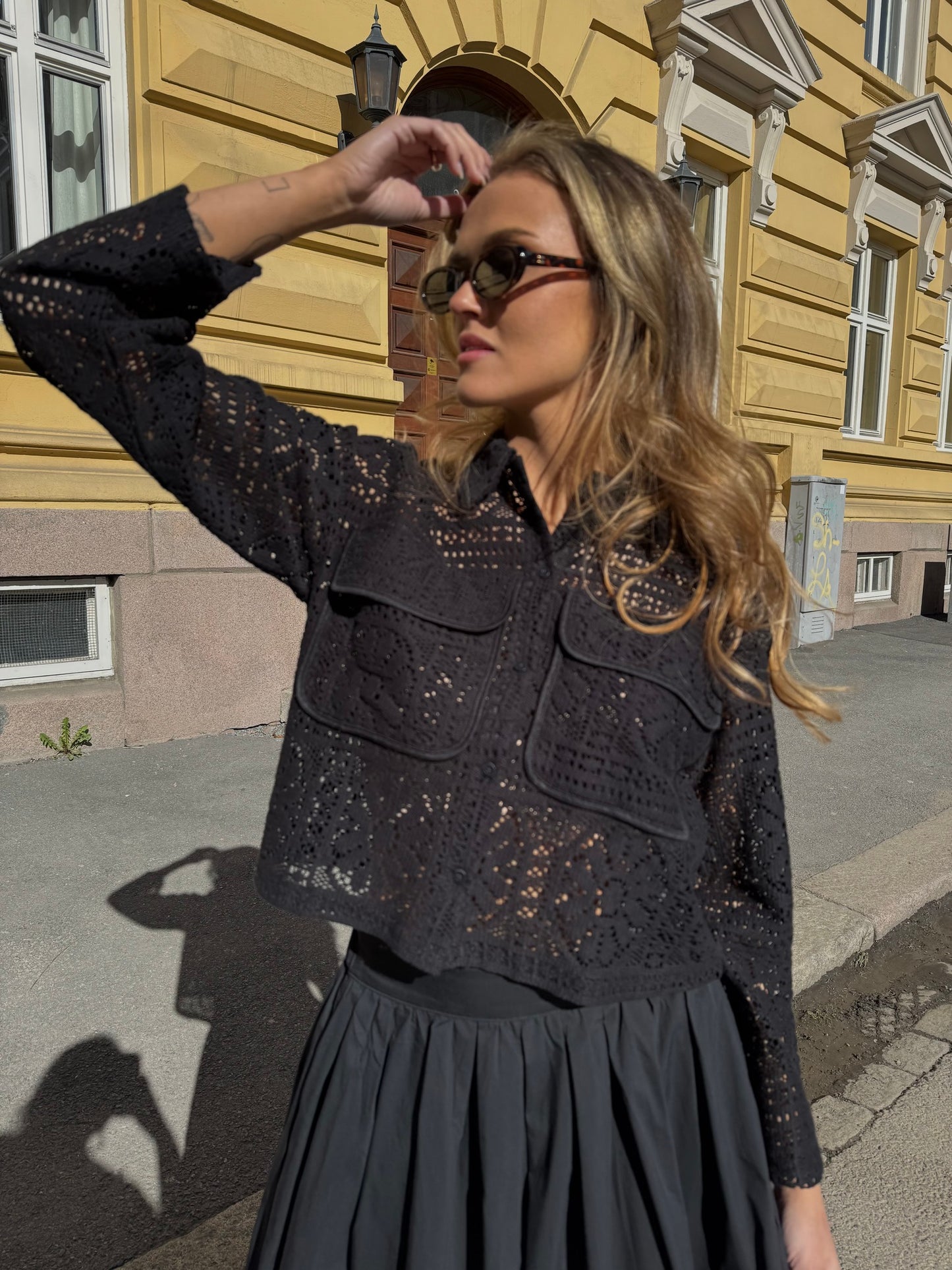 VIMERINDA Cardigan - Black Beauty