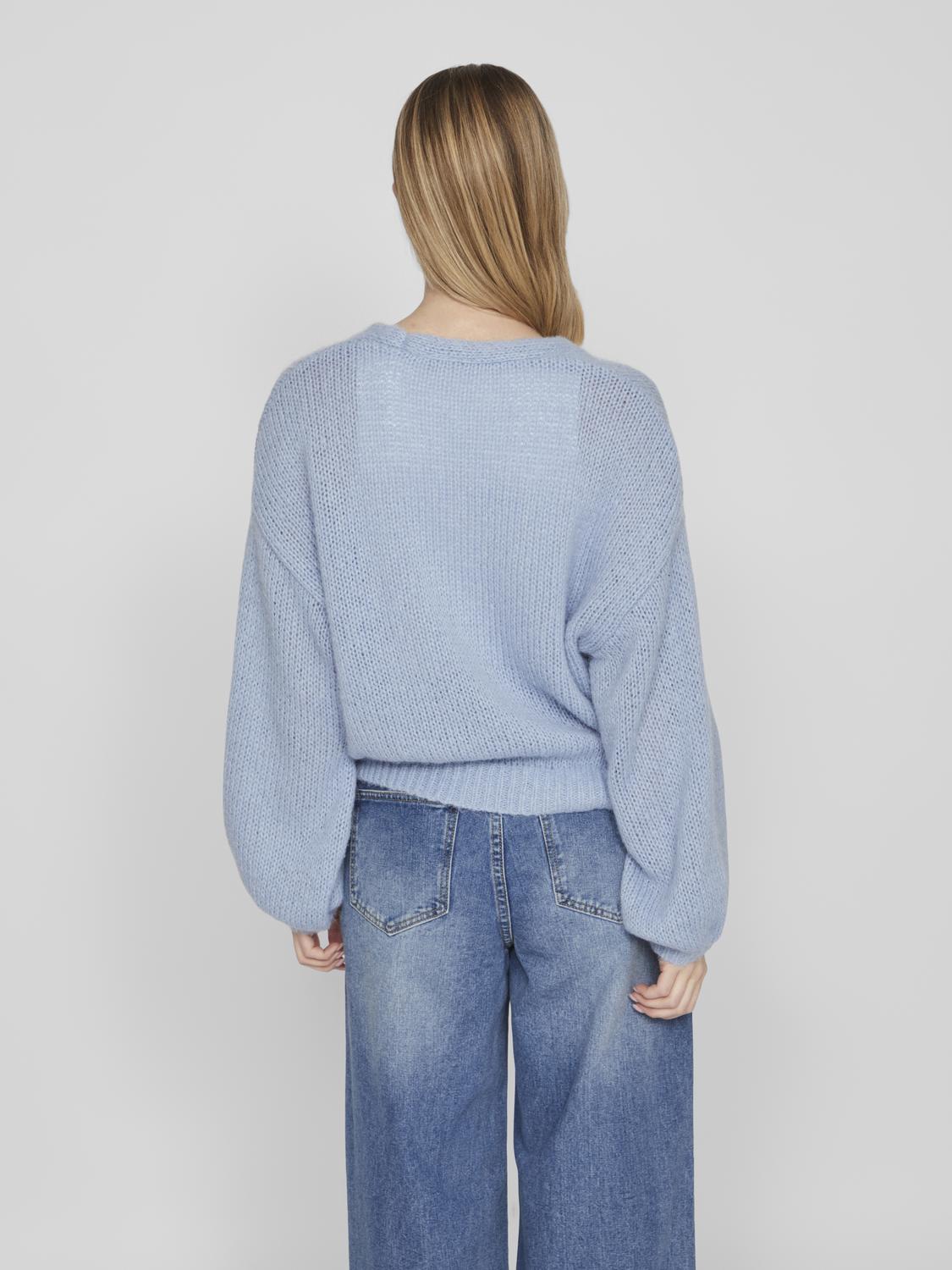 model_shot-back