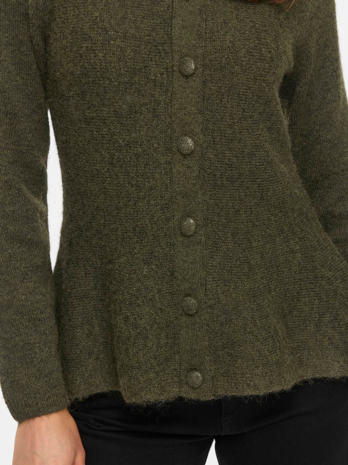 model_shot-detail