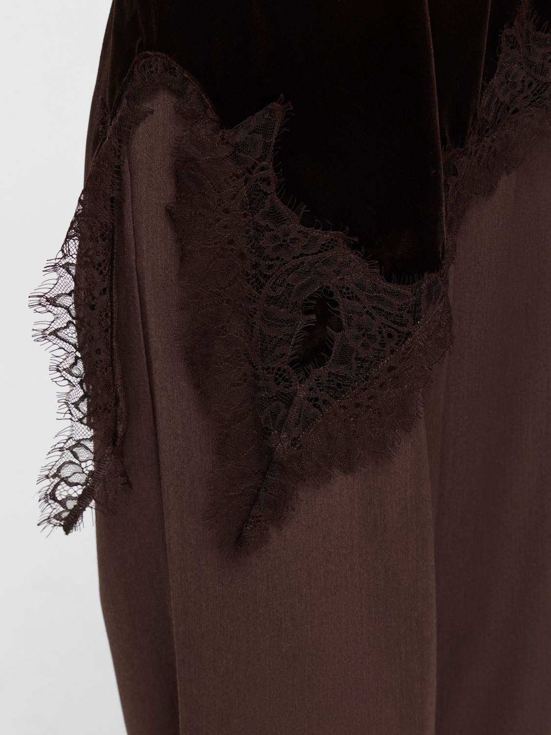 model_shot-detail