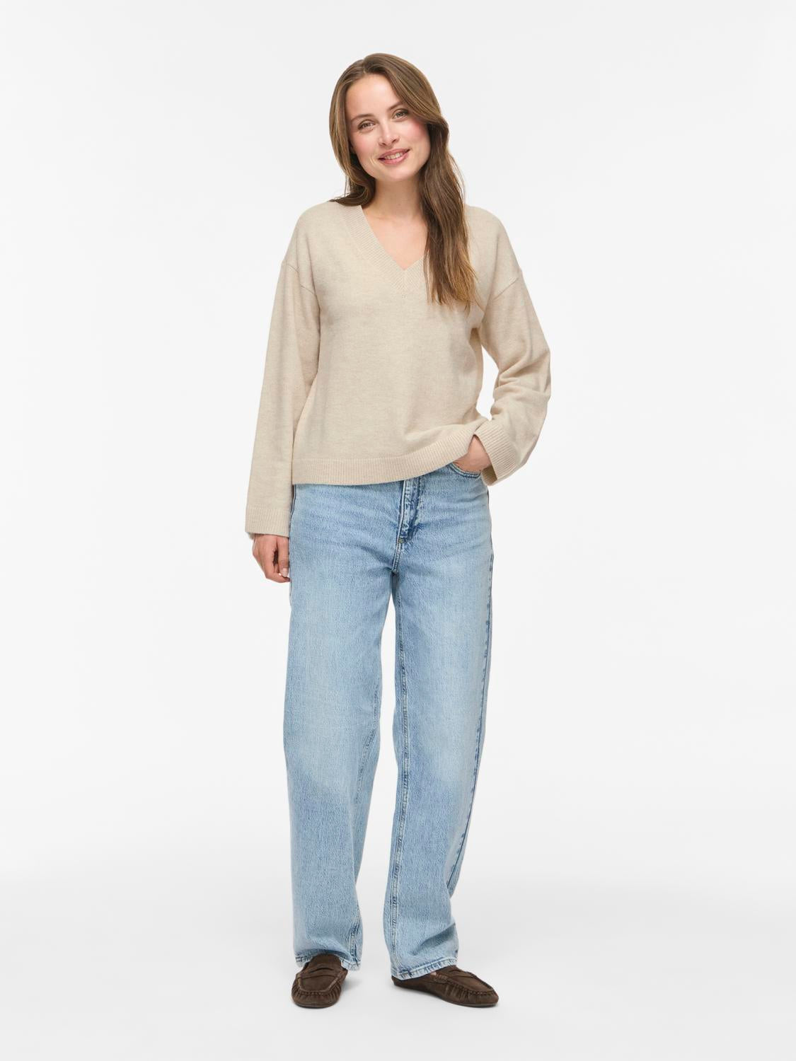 model_shot-front_full