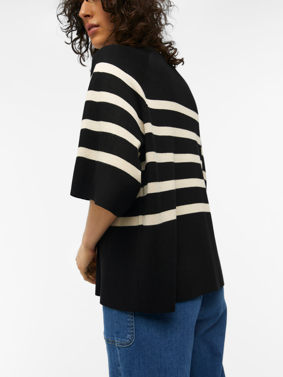 OBJESTER Pullover - Black